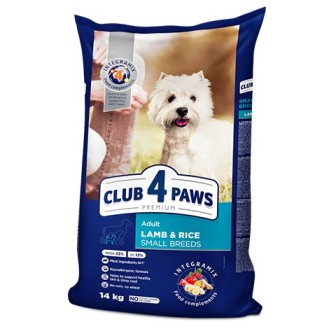 CLUB 4 PAWS Premium Lamb and rice for adult dogs of small breeds. Complete dry pet food, 900gr